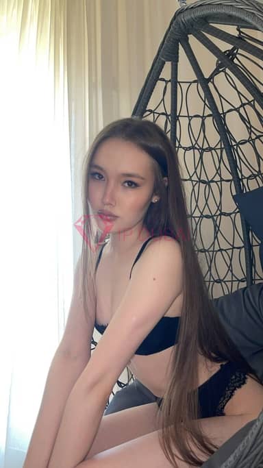 Samal, 18, Kazakh, in Sports City, hourly rate from AED 1,000, incall and outcall