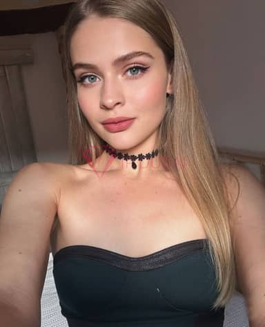 Ivana, 22, European, in Khor Fakkan, hourly rate from AED 1,350, incall and outcall