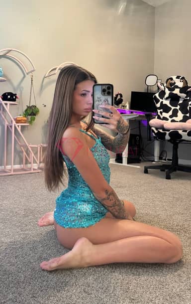 Beatrice, 26, European, in Al Khan, hourly rate from AED 1,150, incall and outcall