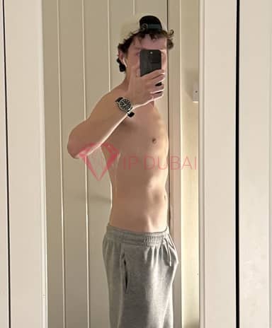 Felipe, 22, Latina, in Discovery Gardens, hourly rate from AED 2,050, incall and outcall