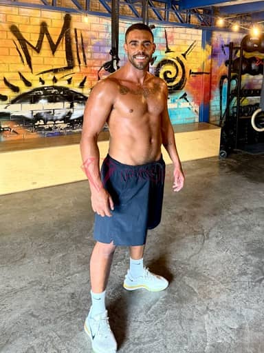Diego, 28, Latina, in Bur Dubai, hourly rate from AED 12,800, incall and outcall