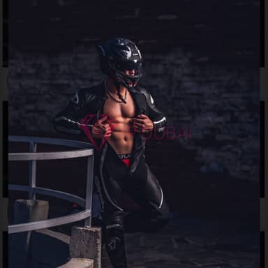 Caio, 29, Latina, in Bur Dubai, hourly rate from AED 2,300, incall only, speaks Spanish and Portuguese