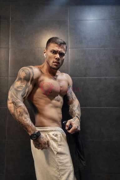 Caio, 28, Latina, in Corniche Ajman, hourly rate from AED 2,200, outcall only, speaks Spanish and Portuguese
