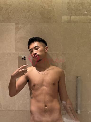 Ryo, 23, Asian, in Deira, hourly rate from AED 2,450, incall only, speaks Chinese and English