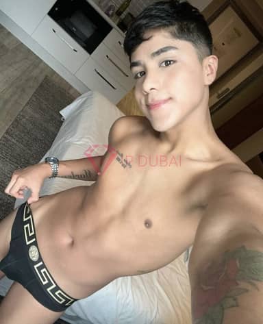 Caio, 22, Latina, in Silicon Oasis, hourly rate from AED 9,000, incall only, speaks Spanish and Portuguese