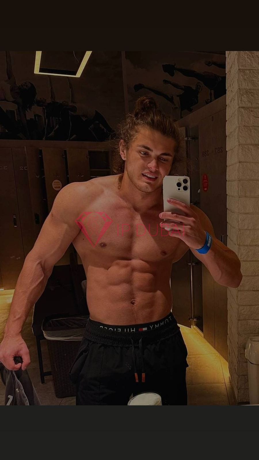 Arseniy, 25, Russian, in Silicon Oasis, Dubai, from AED 2,350 an hour, speaks Russian and English — photo 6 of 10