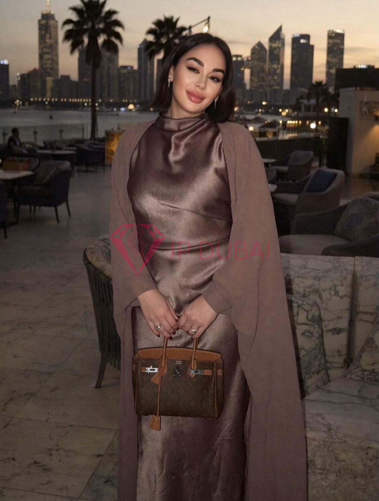 Farida, 29, Kazakh, in Karama, Dubai, from AED 1,200 an hour, speaks Russian and English — photo 3 of 10