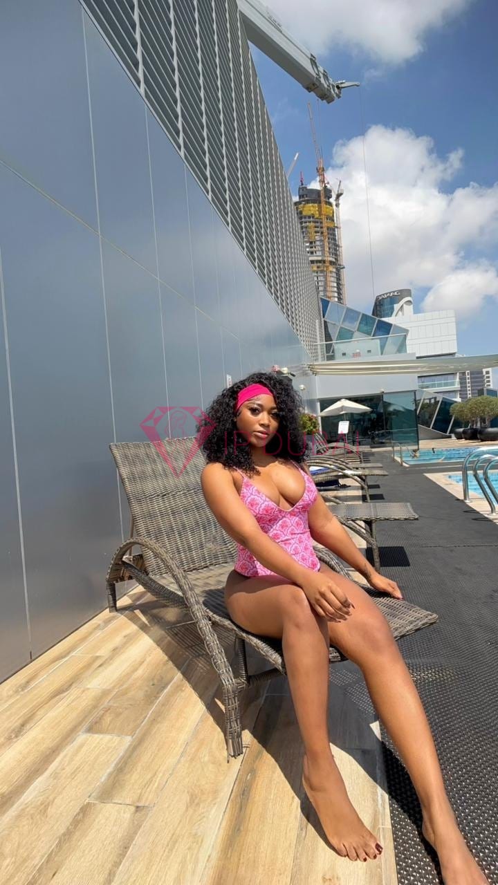 Zainabu, 25, African, in Palm Jumeirah, hourly rate from AED 900, incall and outcall
