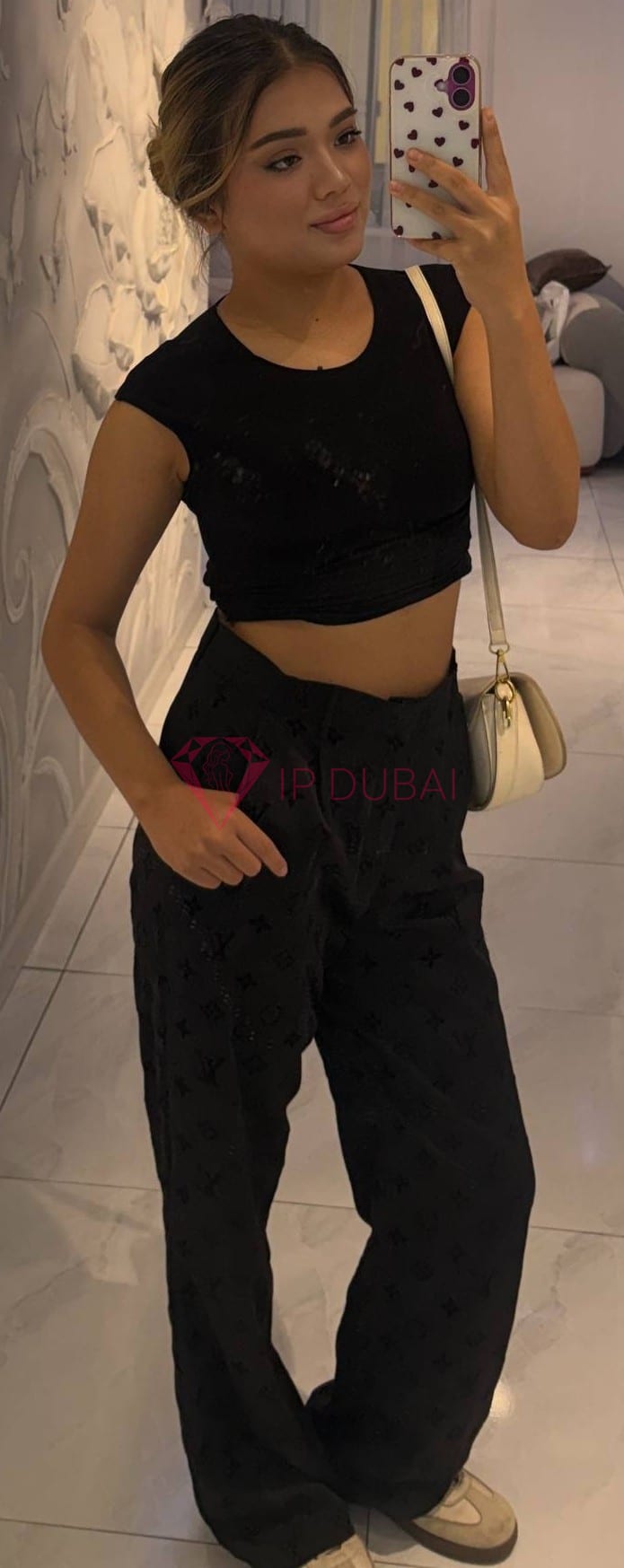 Aibike, 22, Uzbek, in Satwa, Dubai, from AED 1,000 an hour, speaks Russian and English — photo 3 of 10
