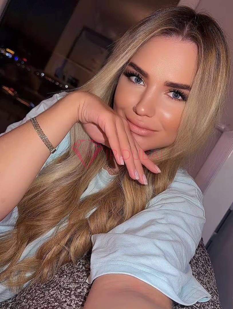 Kseniya, 27, Russian, in Mirdif, Dubai, from AED 1,300 an hour, speaks Russian and English — photo 4 of 10