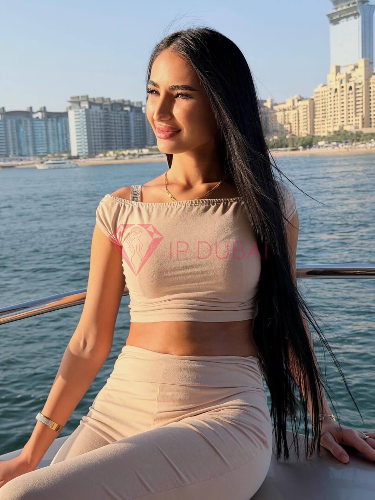 Shoira, 24, Uzbek, in Al Barsha, Dubai, from AED 1,300 an hour, speaks Russian and English — photo 6 of 10