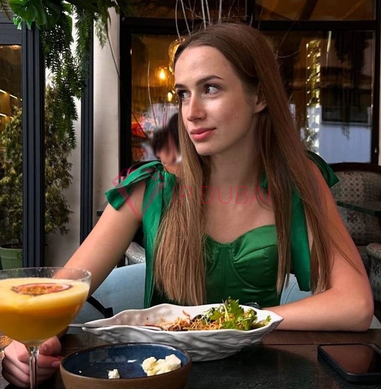 Bozhena, 24, Russian, in Marina, Dubai, from AED 1,300 an hour, speaks Russian and English — photo 7 of 10