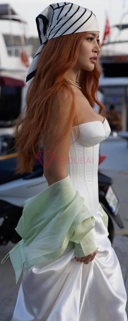 Alua, 28, Kazakh, in International City, Dubai, from AED 1,700 an hour, speaks Russian and English — photo 5 of 10
