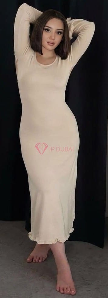 Doris, 23, in Business Bay, Dubai, from AED 800 an hour, speaks English and French — photo 4 of 10