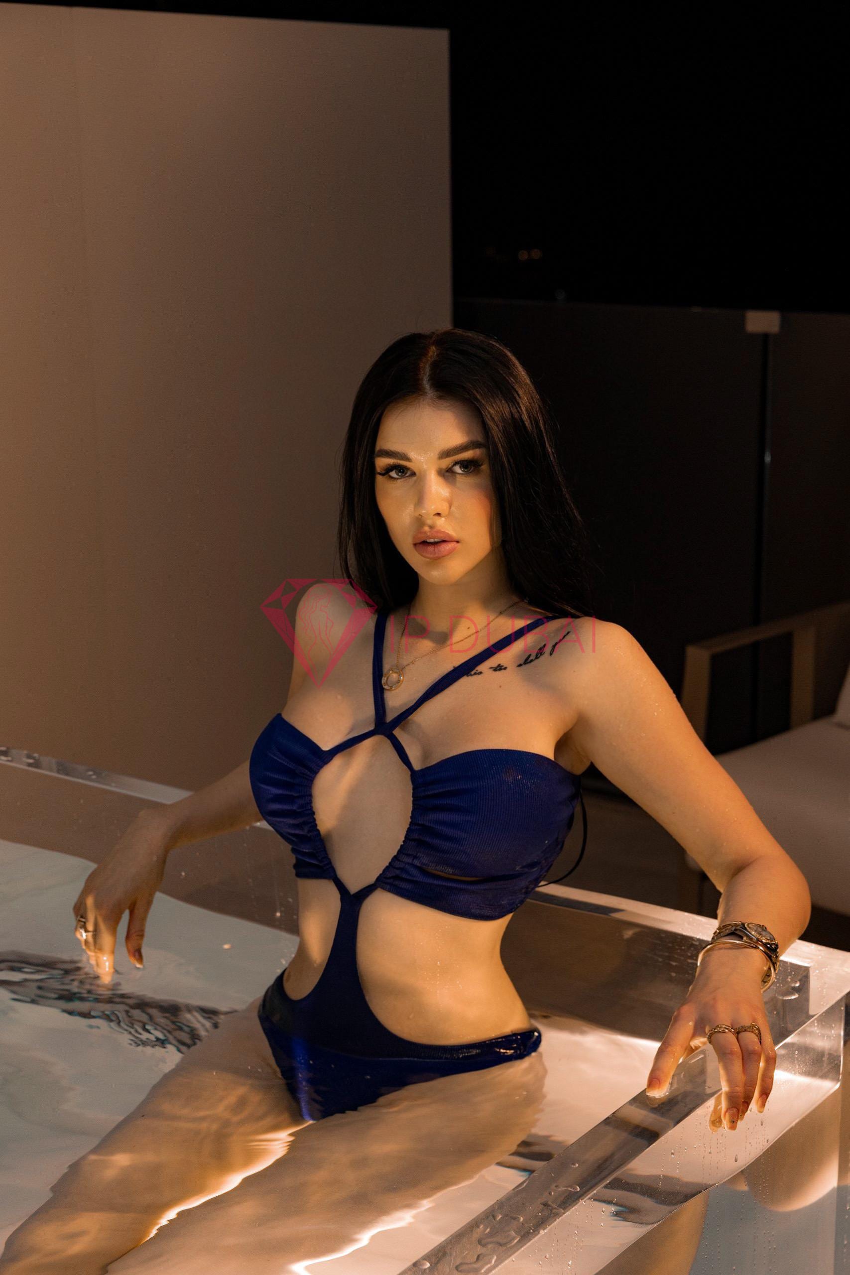 Vlada, 21, Russian, in JVC, Dubai, from AED 1,250 an hour, speaks English and Russian — photo 5 of 7