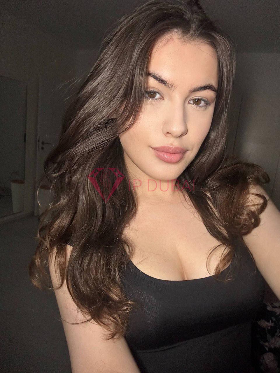 Lena, 28, European, in Corniche, Abu Dhabi, from AED 2,250 an hour, speaks English — photo 3 of 5