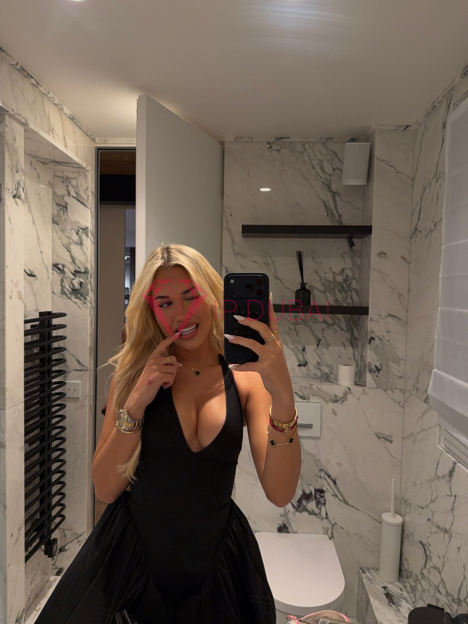 Karolina, 27, European, in TECOM, Dubai, from AED 900 an hour, speaks English, 171 cm — photo 4 of 4