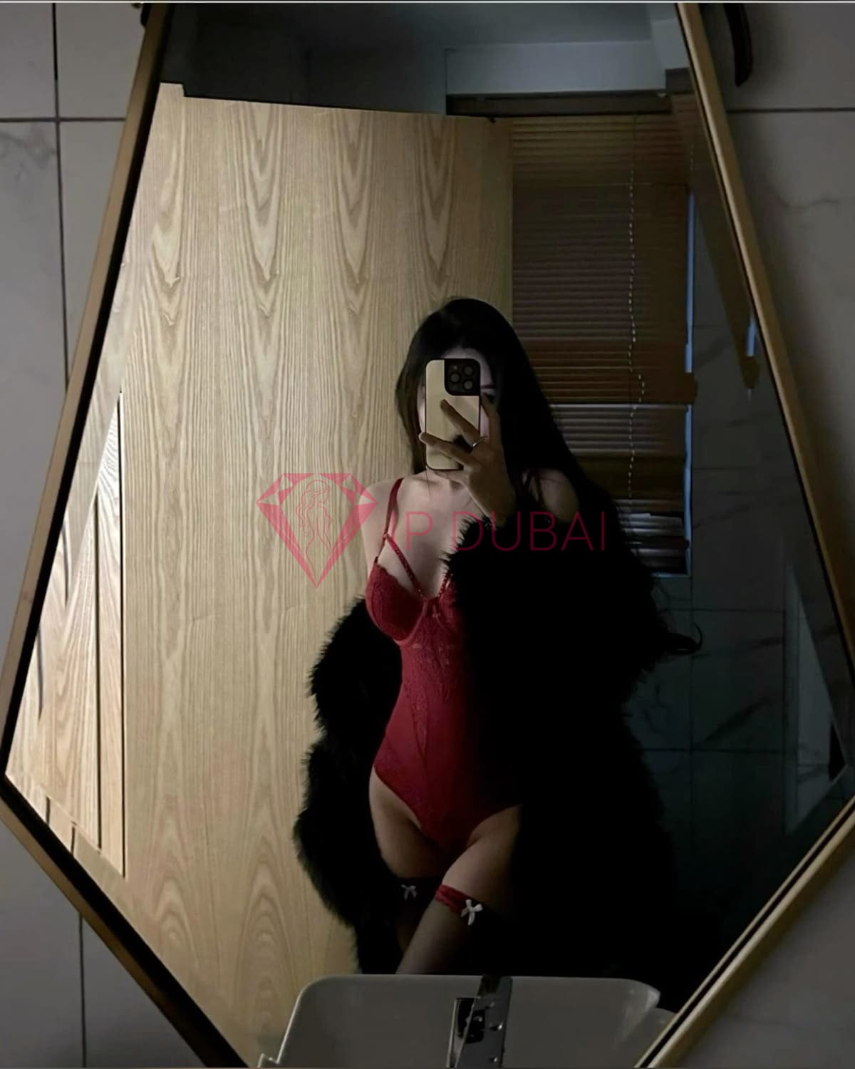 Lucie, 24, in Khor Fakkan, Fujairah, from AED 1,900 an hour, speaks English and French — photo 4 of 6