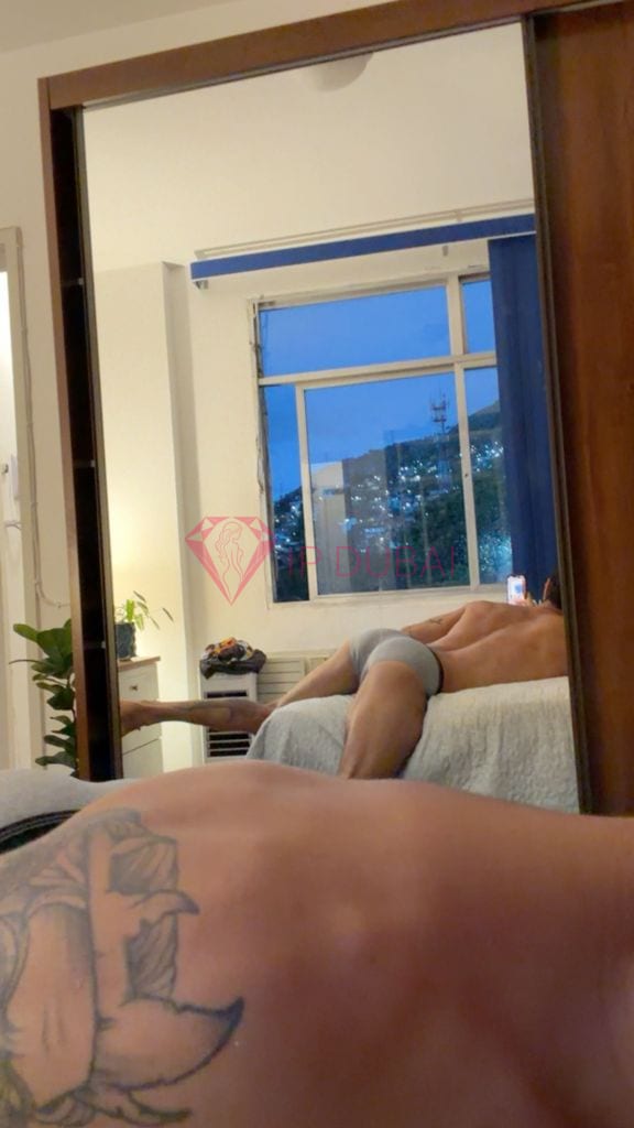 Felipe, 25, Latina, in Karama, Dubai, from AED 2,100 an hour, speaks Spanish and Portuguese — photo 10 of 11