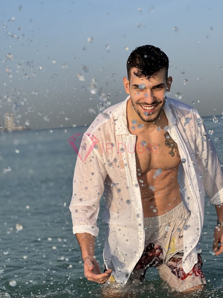 Ivan, 22, Russian, in Corniche Ajman, Ajman, from AED 2,300 an hour, speaks Russian and English — photo 5 of 27