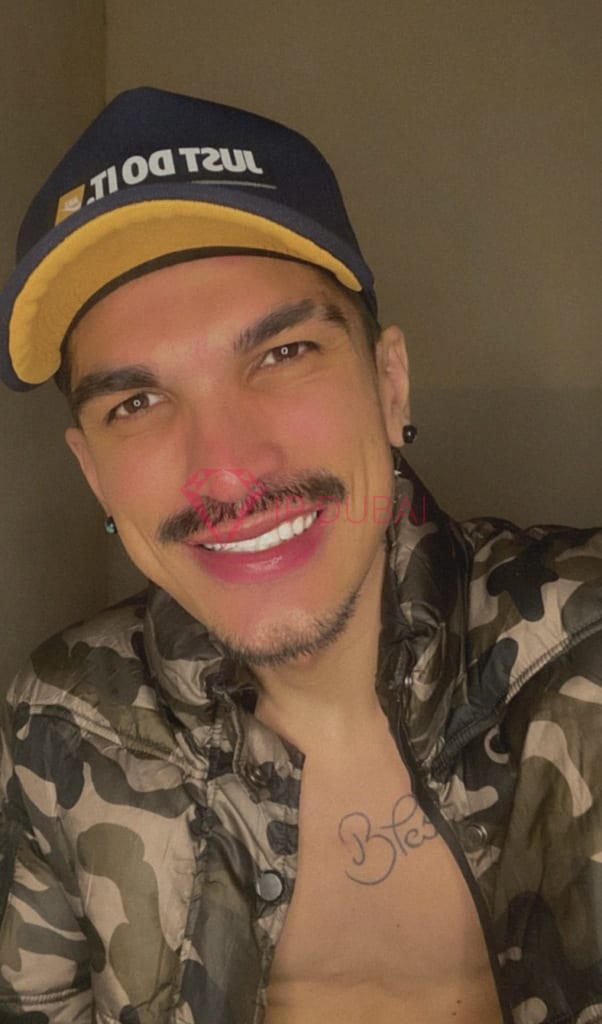 Camilo, 29, Latina, in Karama, Dubai, from AED 2,800 an hour, speaks Spanish and Portuguese — photo 55 of 55