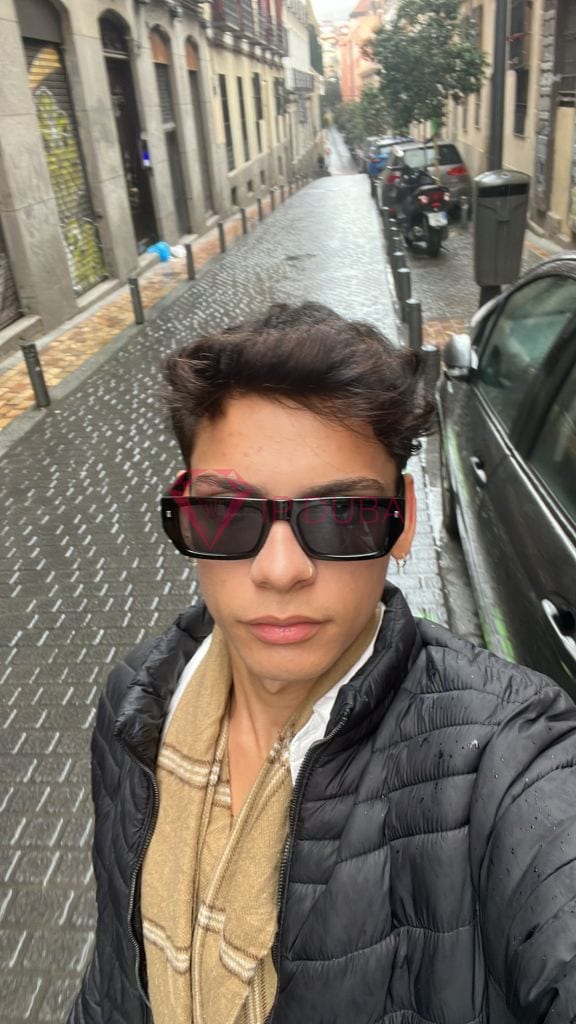 Vicente, 20, Latina, in Yas Island, Abu Dhabi, from AED 10,600 an hour, speaks Spanish and Portuguese — photo 4 of 6