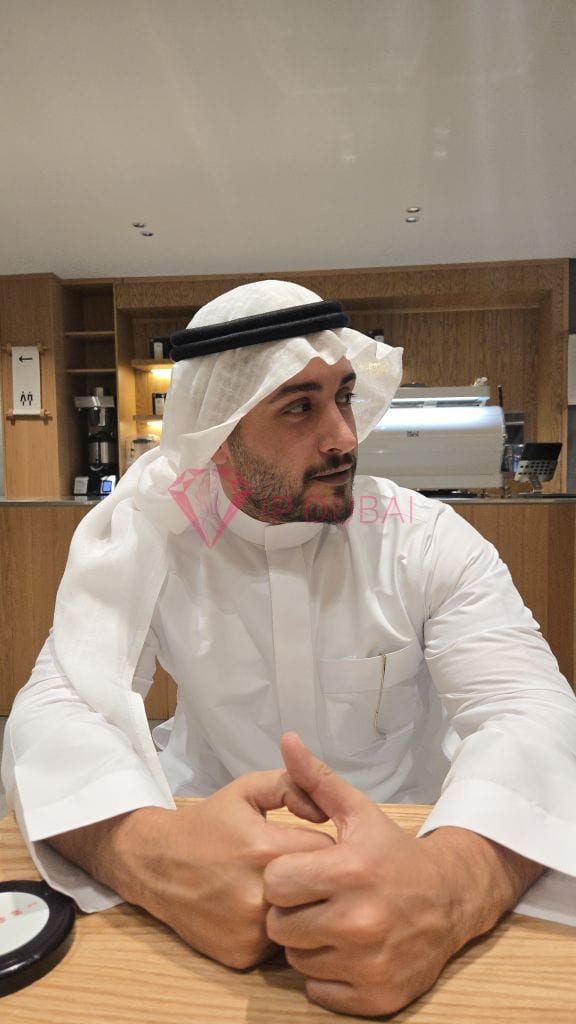 Nicolas, 26, Latina, in Al Khalidiyah, Abu Dhabi, from AED 2,100 an hour, speaks Spanish and Portuguese — photo 13 of 17