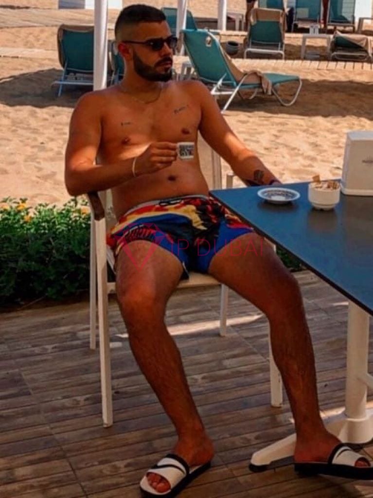 Rafael, 27, Latina, in Dibba, Fujairah, from AED 1,900 an hour, speaks Spanish and Portuguese — photo 17 of 18