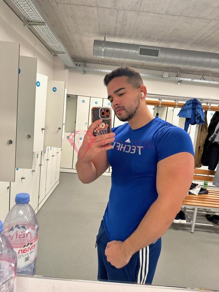 Andres, 24, Latina, in Al Nahda Dubai, Dubai, from AED 9,200 an hour, speaks Spanish and Portuguese — photo 16 of 32