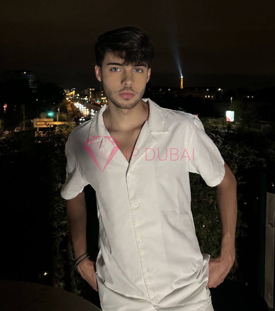 Bruno, 21, Latina, in JVC, Dubai, from AED 2,800 an hour, speaks Spanish and Portuguese — photo 37 of 52