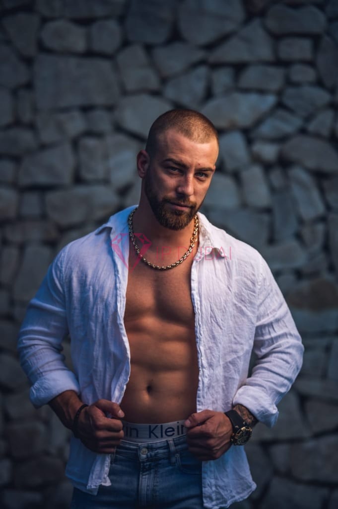 Caio, 29, Latina, in Bur Dubai, Dubai, from AED 2,300 an hour, speaks Spanish and Portuguese — photo 13 of 15