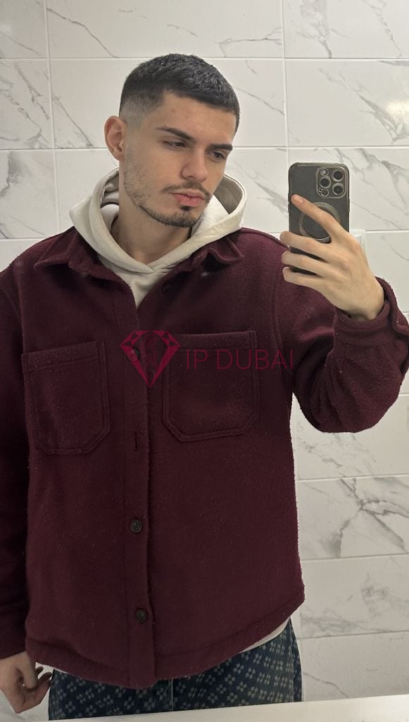 Andres, 23, Latina, in Deira, Dubai, from AED 9,900 an hour, speaks Spanish and Portuguese — photo 12 of 12