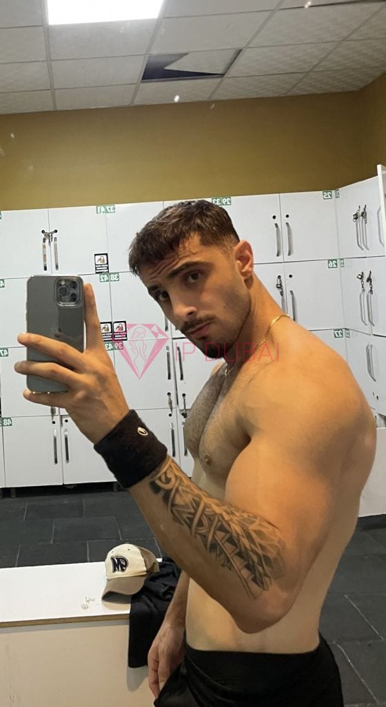 Felipe, 25, Latina, in JVC, Dubai, from AED 1,900 an hour, speaks Spanish and Portuguese — photo 5 of 6