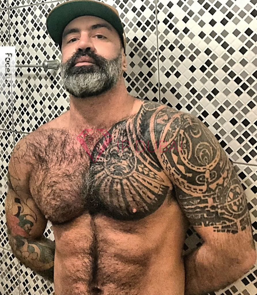 Felipe, 44, Latina, in Al Khalidiyah, Abu Dhabi, from AED 2,900 an hour, speaks Spanish and Portuguese — photo 16 of 18