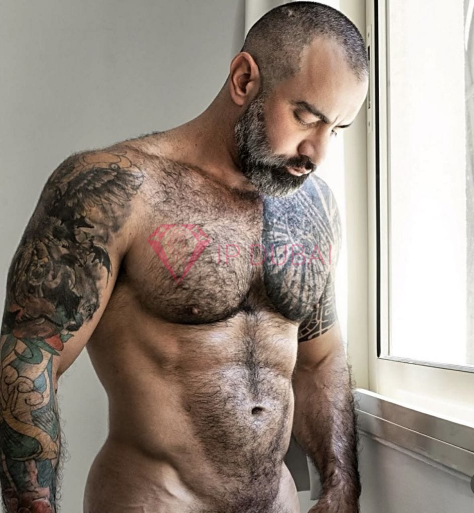 Felipe, 44, Latina, in Al Khalidiyah, Abu Dhabi, from AED 2,900 an hour, speaks Spanish and Portuguese — photo 6 of 18