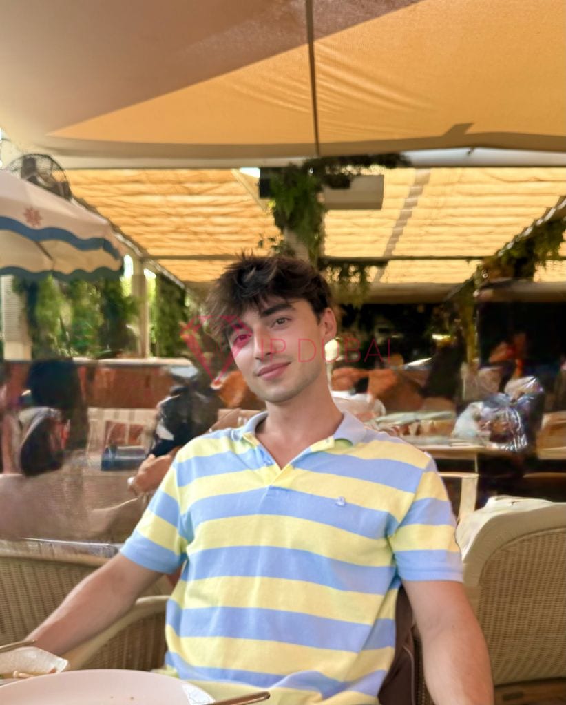 Roman, 23, Russian, in Al Nahda Dubai, Dubai, from AED 9,000 an hour, speaks Russian and English — photo 8 of 11
