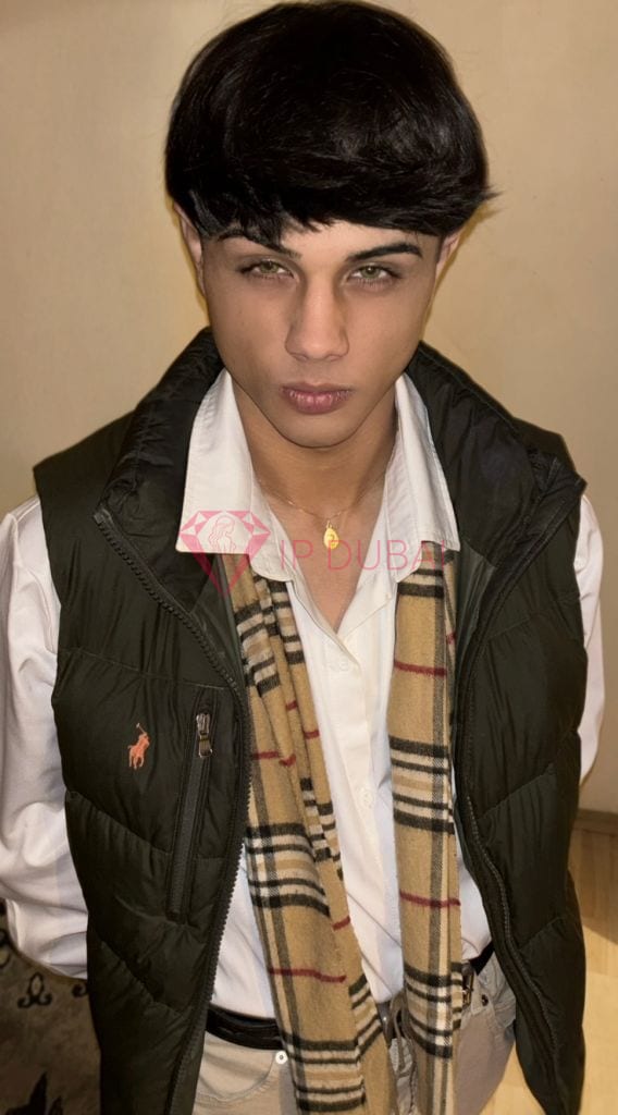 Lukas, 21, European, in Mirdif, Dubai, from AED 8,600 an hour, speaks English and French — photo 4 of 4