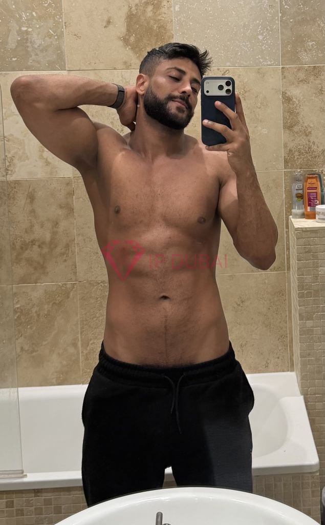 Lucas, 34, Latina, in Dibba, Fujairah, from AED 2,300 an hour, speaks Spanish and Portuguese — photo 3 of 11