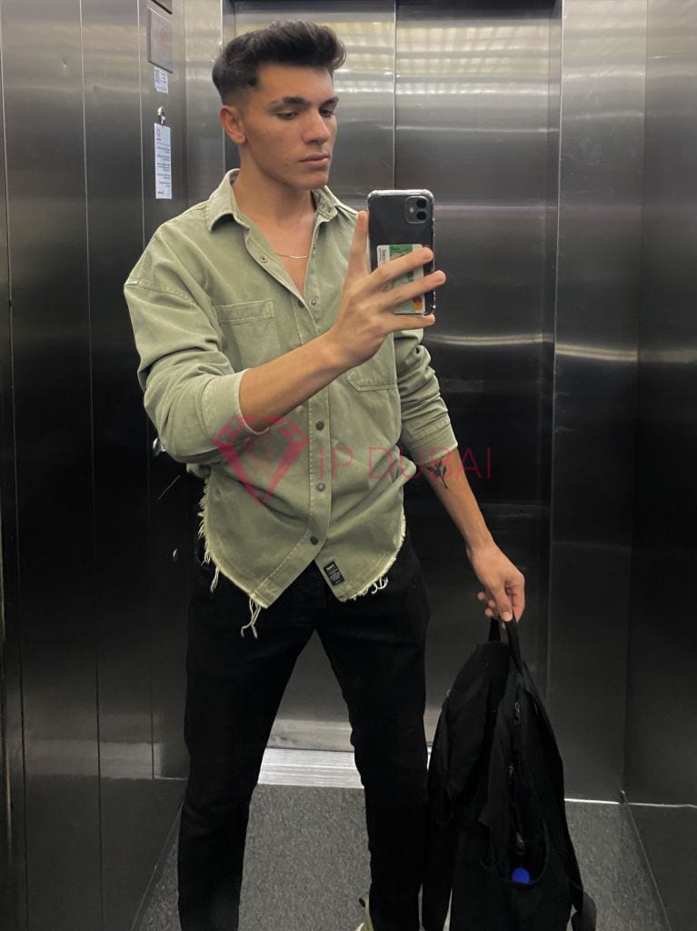 Matheus, 19, Latina, in JVC, Dubai, from AED 11,200 an hour, speaks Spanish and Portuguese — photo 7 of 7