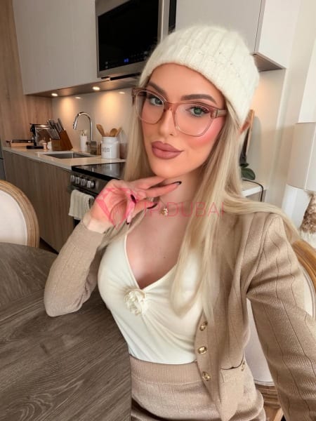 Alina, 25, Russian, in Deira, Dubai, from AED 8,800 an hour, speaks Russian and English — photo 16 of 22
