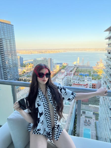 Lucia, 24, Latina, in Silicon Oasis, Dubai, from AED 2,550 an hour, speaks Spanish and Portuguese — photo 16 of 35