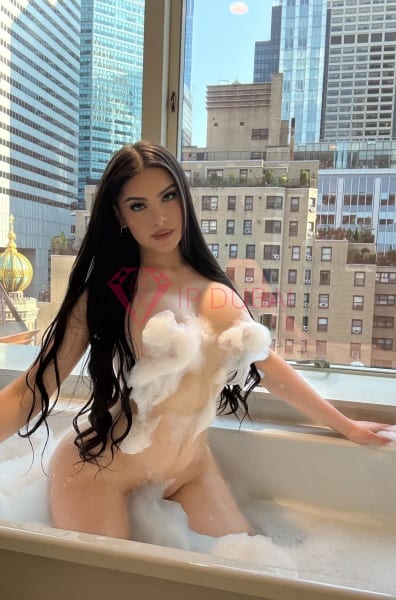 Lucia, 24, Latina, in Silicon Oasis, Dubai, from AED 2,550 an hour, speaks Spanish and Portuguese — photo 35 of 35