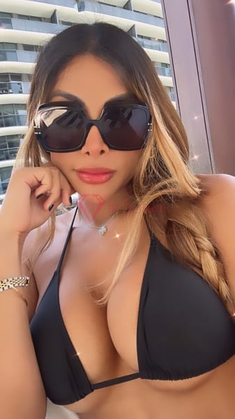 Jimena, 22, Latina, in Al Qasimia, Sharjah, from AED 2,650 an hour, speaks Spanish and Portuguese — photo 8 of 16