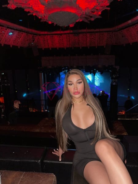 Beatriz, 25, Latina, in Al Khan, Sharjah, from AED 2,150 an hour, speaks Spanish and Portuguese — photo 16 of 29