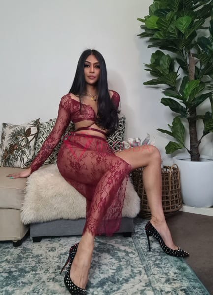 Ploy, 24, Asian, in Al Nahda Dubai, Dubai, from AED 9,700 an hour, speaks Chinese and English — photo 15 of 98