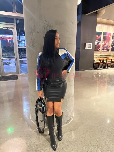 Camila, 27, Latina, in TECOM, Dubai, from AED 2,200 an hour, speaks Spanish and Portuguese — photo 7 of 24