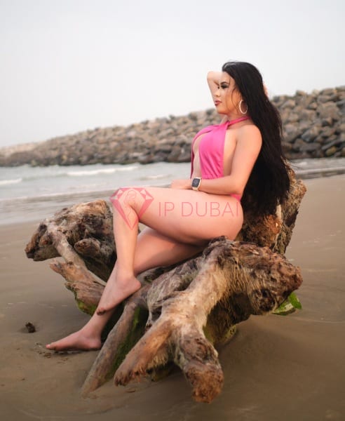 Vitoria, 27, Latina, in Al Khalidiyah, Abu Dhabi, from AED 8,300 an hour, speaks Spanish and Portuguese — photo 3 of 32