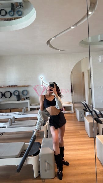 Melissa, 21, Latina, in Corniche Ajman, Ajman, from AED 2,600 an hour, speaks Spanish and Portuguese — photo 11 of 13