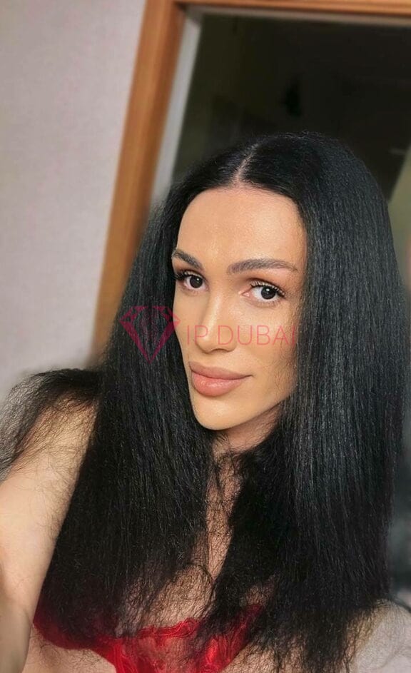 Margot, 24, European, in Khalifa City, Abu Dhabi, from AED 2,650 an hour, speaks English and French — photo 13 of 13