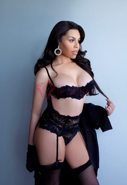 Leticia, 26, Latina, in Mirdif, Dubai, from AED 10,400 an hour, speaks Spanish and Portuguese — photo 7 of 12